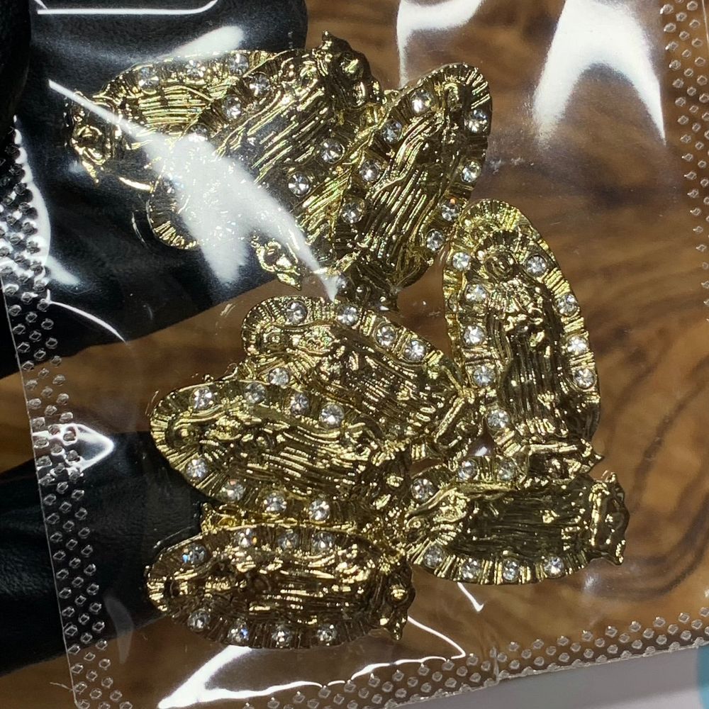 Gold Virgin Mary nail charms set - 4